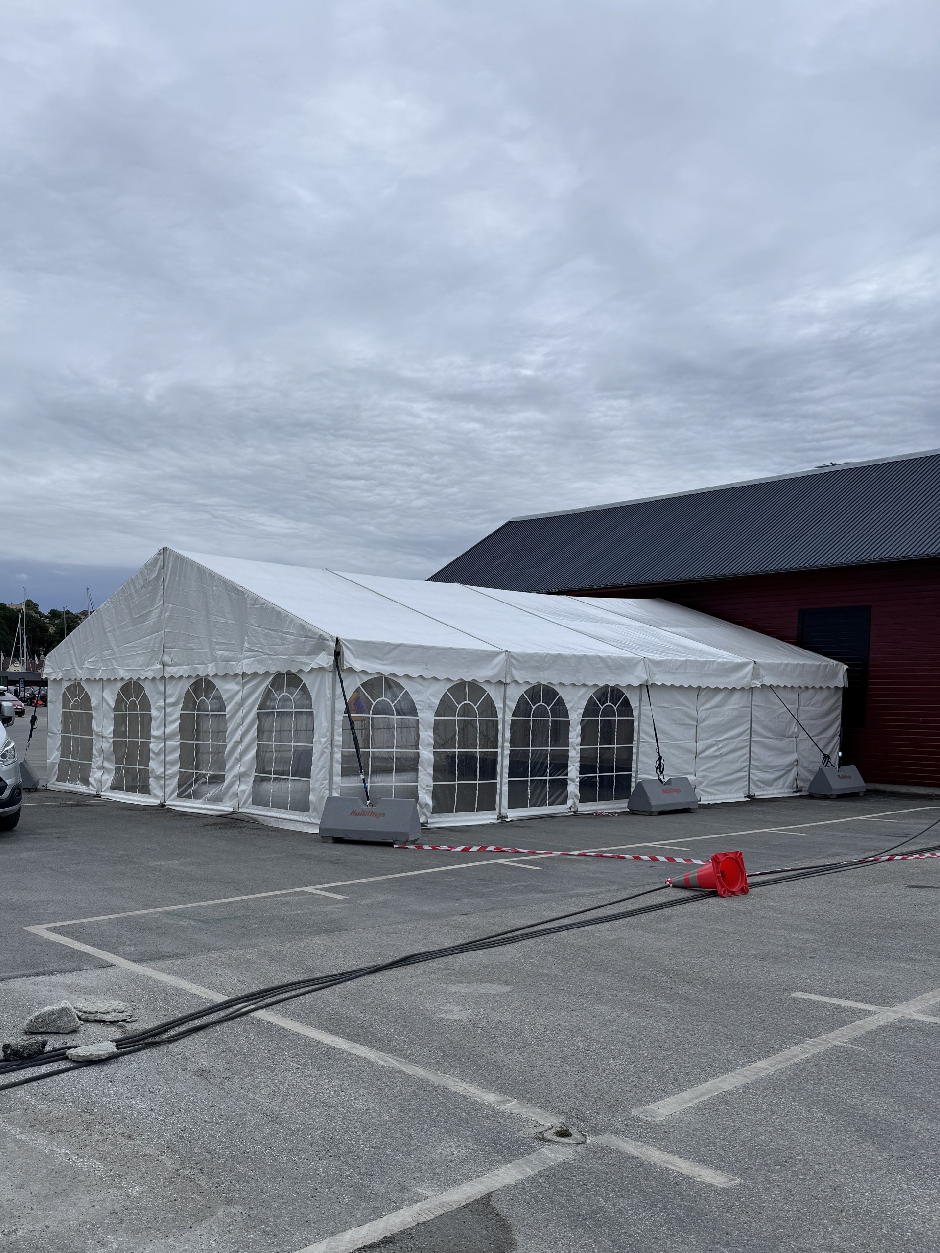 Stort tält för större evenemang